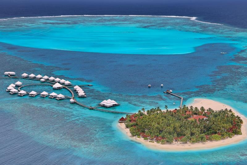 Diamonds Thudufushi Maldivas