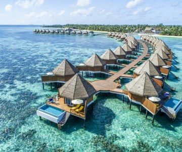Mercure Maldivas Kooddoo Resort