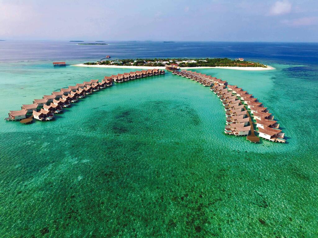 Mӧvenpick Resort Kuredhivaru Maldives